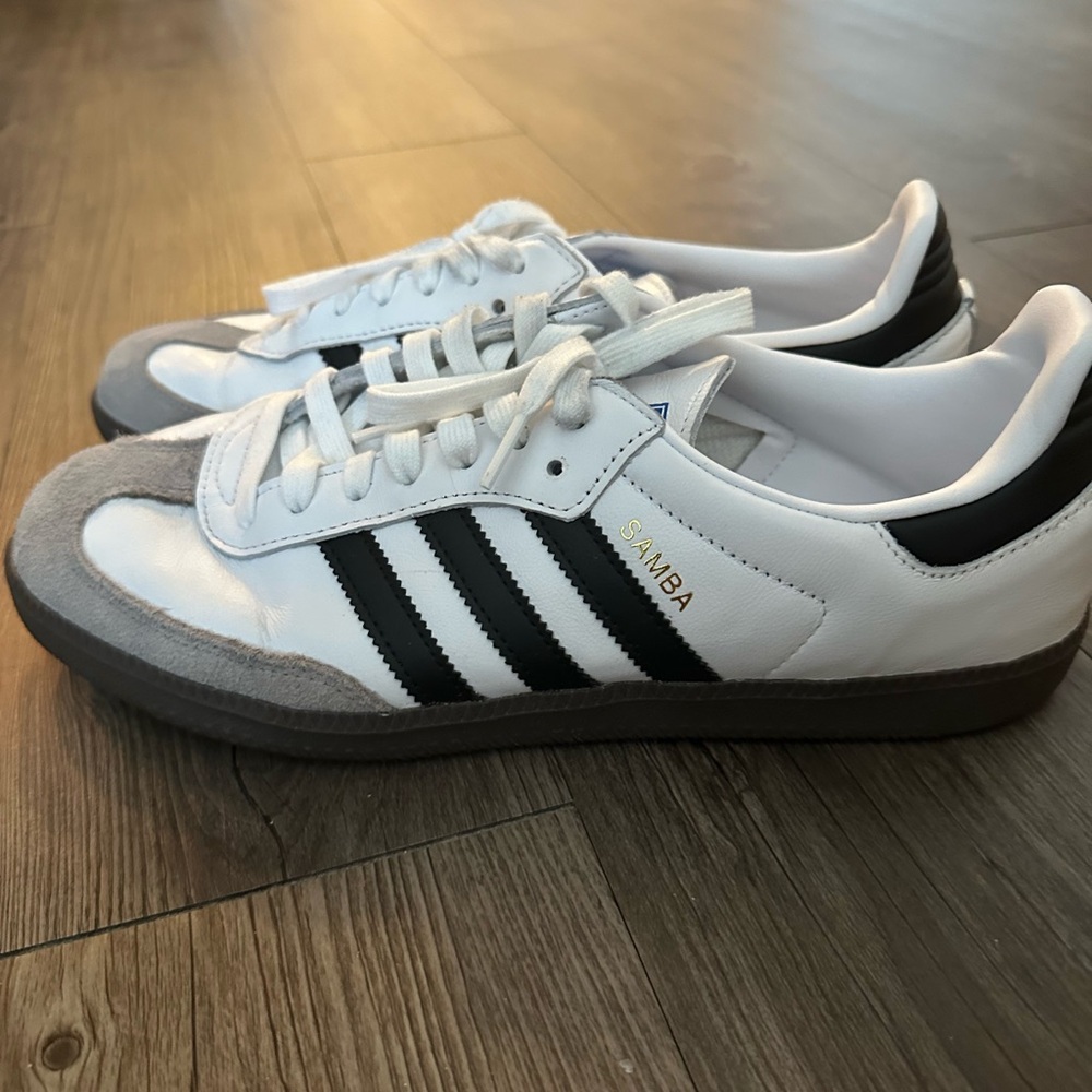 Men’s Samba Adidas sneakers